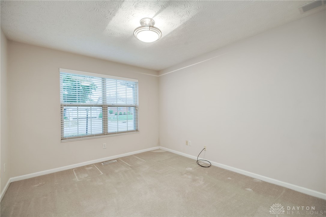 Miamisburg, Ohio 45342, United States, 3 Bedrooms Bedrooms, ,2 BathroomsBathrooms,Residential,Active,218760