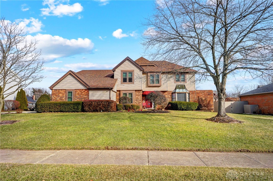 611 Tara Oaks Drive, Middletown, Ohio image 2