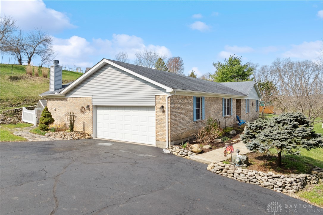 1697 S Clarksville Road, Clarksville, Ohio image 44
