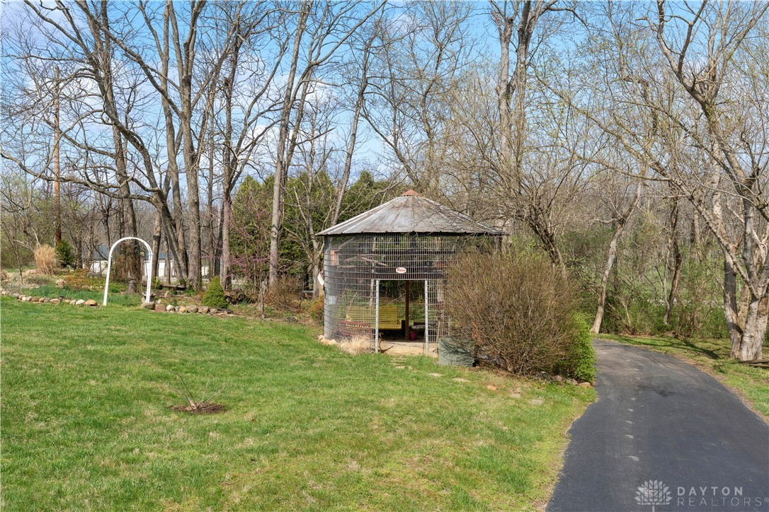 1697 S Clarksville Road, Clarksville, Ohio image 38