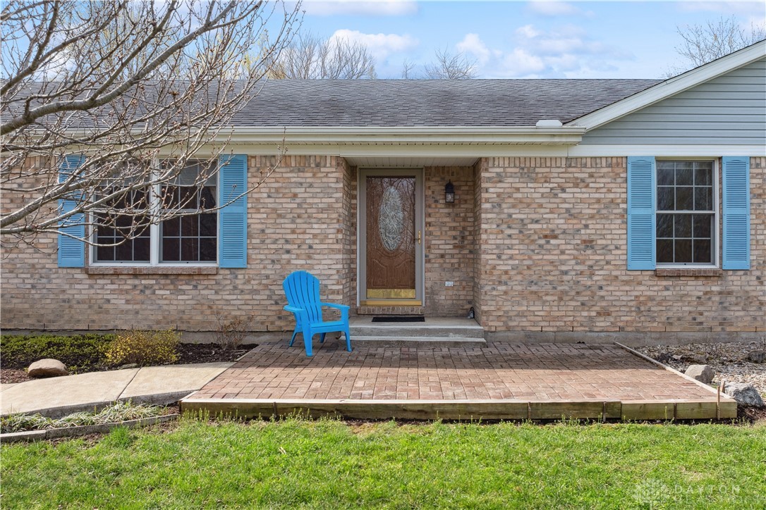 1697 S Clarksville Road, Clarksville, Ohio image 2