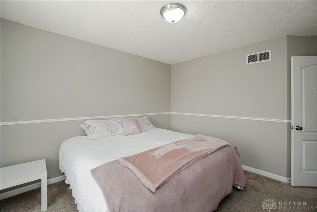7700 Mourning Dove Lane, Hamilton, Ohio image 14