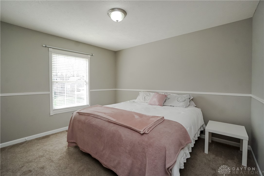 7700 Mourning Dove Lane, Hamilton, Ohio image 13