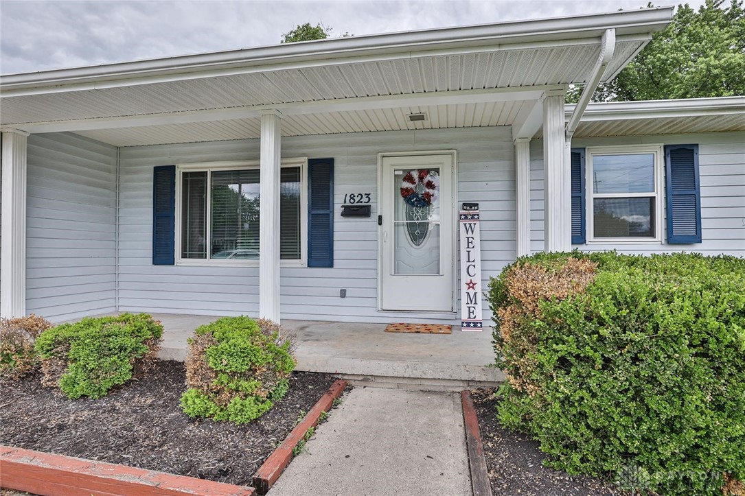 1823 Jackson Lane, Middletown, Ohio image 3