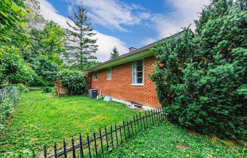 39 Spartan Drive, Oxford, Ohio image 21