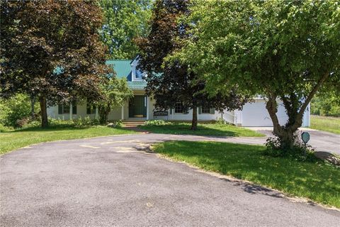 Photo of 471 Ogden Road, Adams Twp, OH 45177 (MLS # 958988)