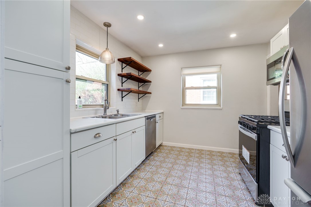 412 Greenmount Boulevard, Oakwood, Ohio image 18