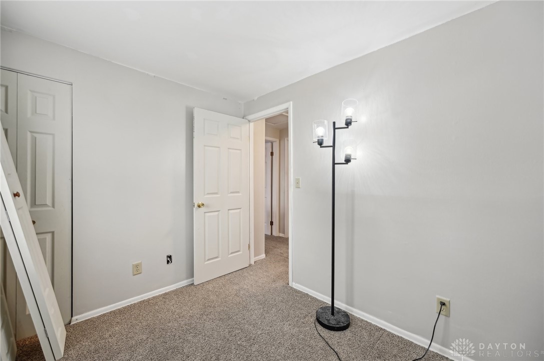 1816 El Camino Drive, Xenia, Ohio image 18