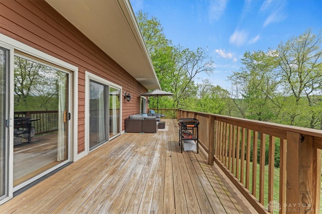 108 Green Falls Drive, Franklin, Ohio image 30