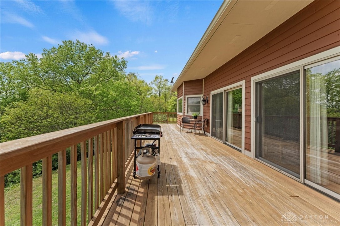 108 Green Falls Drive, Franklin, Ohio image 29
