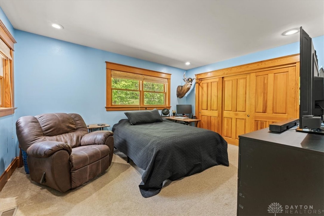 108 Green Falls Drive, Franklin, Ohio image 20
