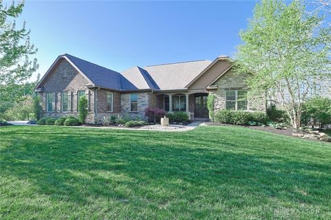 Photo of 7430 Deep Woods Court, Springboro, OH 45066 (MLS # 957172)