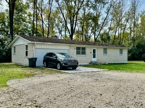 Photo of 643 Liscum Drive, Dayton, OH 45417 (MLS # 970357)