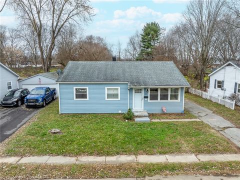 Photo of 21 Skokiaan Drive, Franklin, OH 45005 (MLS # 954055)