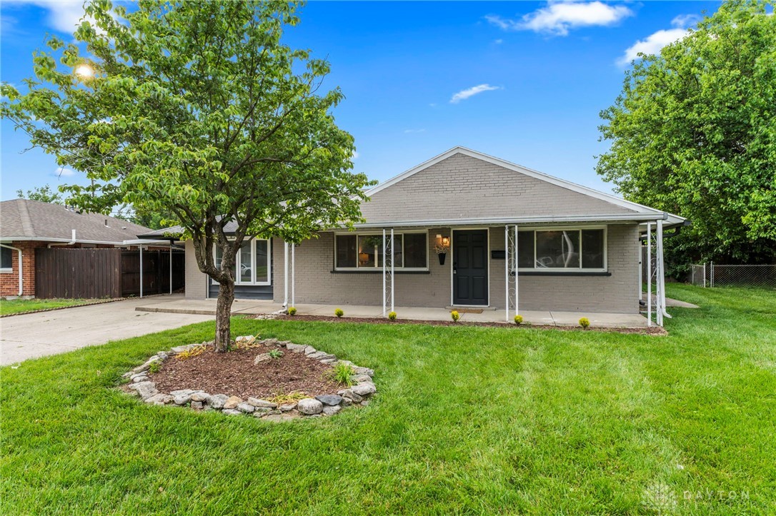 3529 Waterbury Drive, Dayton, Ohio image 3