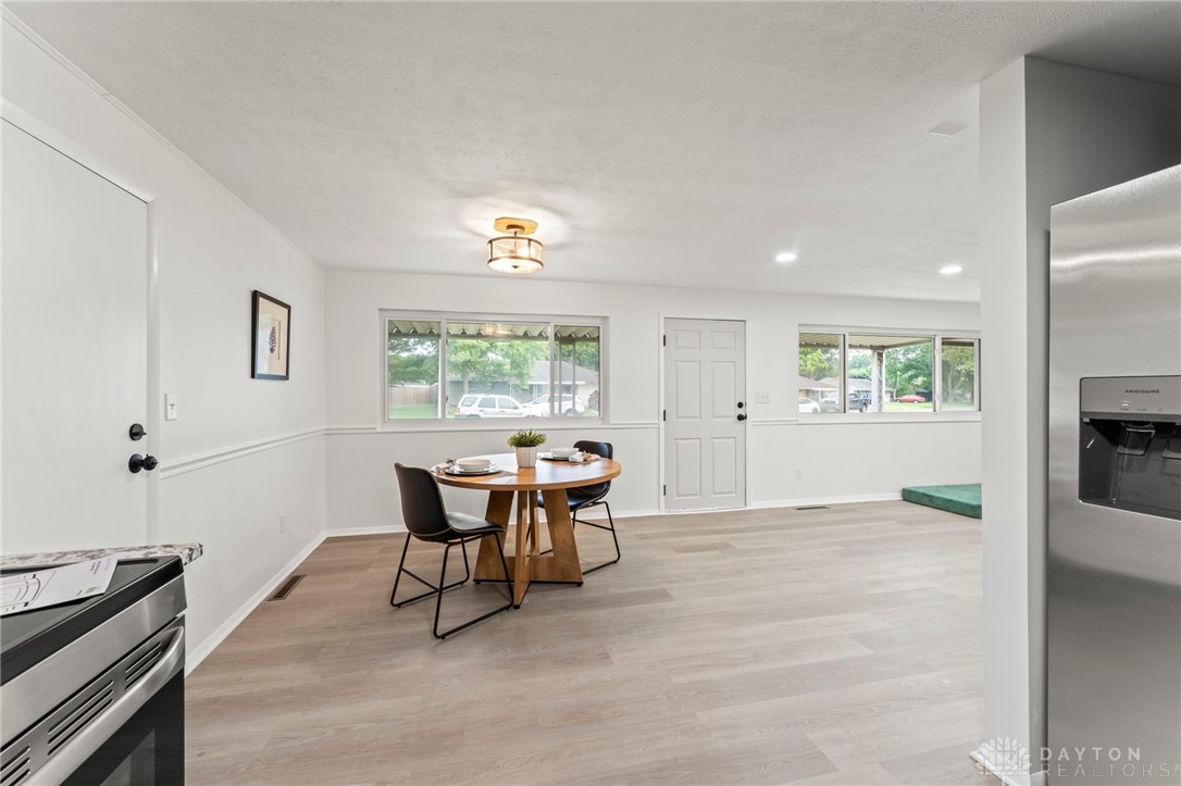 3529 Waterbury Drive, Dayton, Ohio image 14
