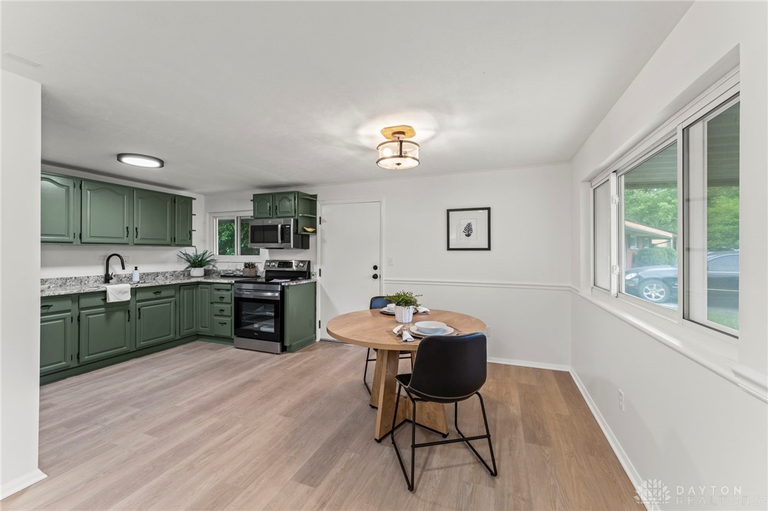 3529 Waterbury Drive, Dayton, Ohio image 8