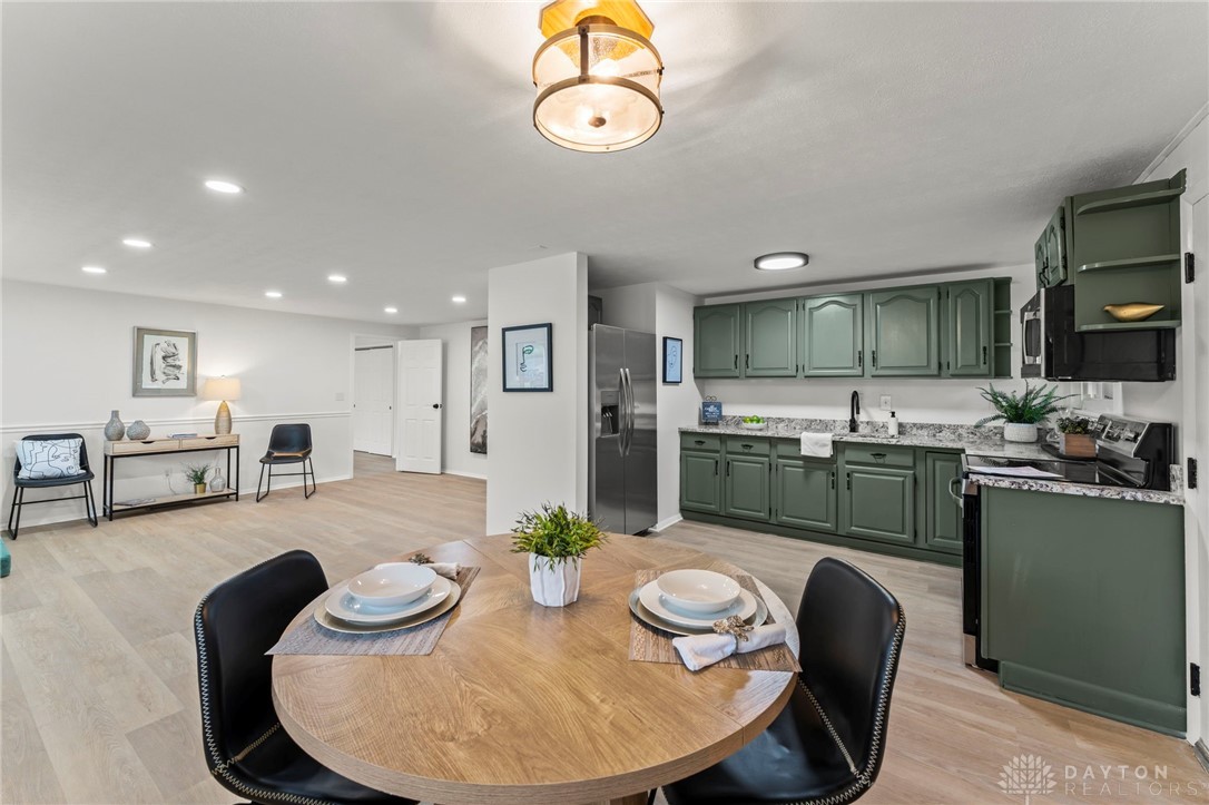 3529 Waterbury Drive, Dayton, Ohio image 9