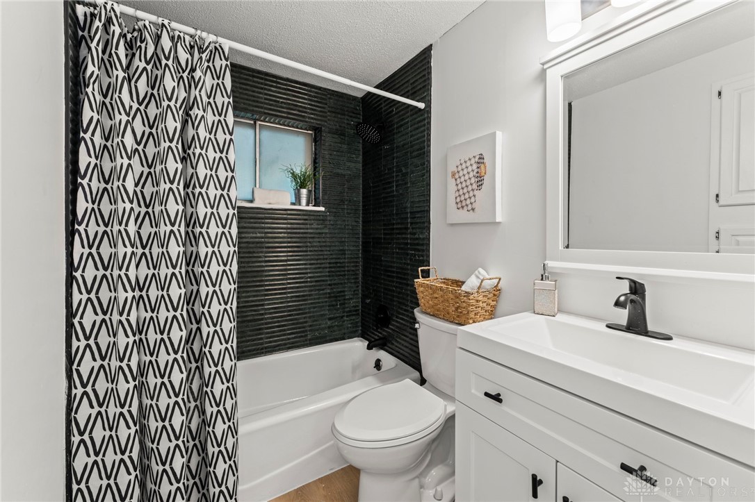 3529 Waterbury Drive, Dayton, Ohio image 22