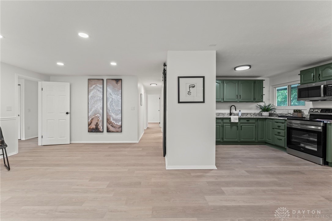 3529 Waterbury Drive, Dayton, Ohio image 7
