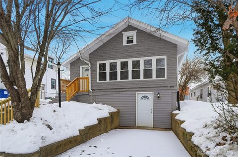 Photo of 364 Ridge Road, Springfield, OH 45503 (MLS # 952123)