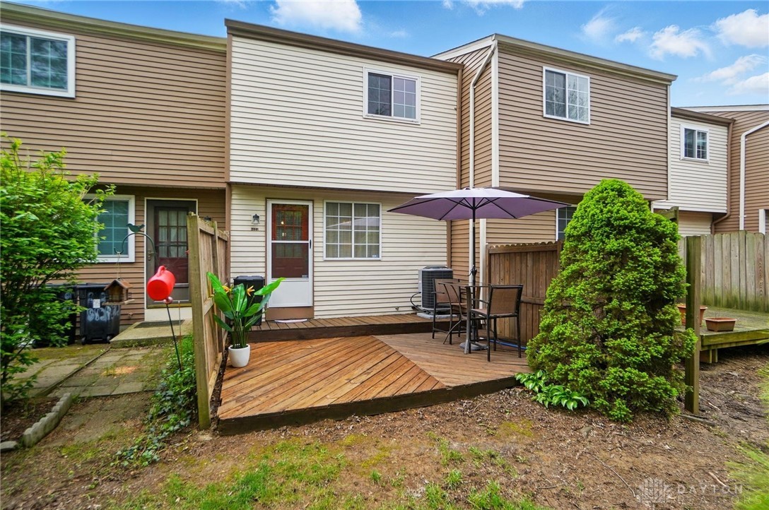 8127 Mill Creek Circle, West Chester, Ohio image 8