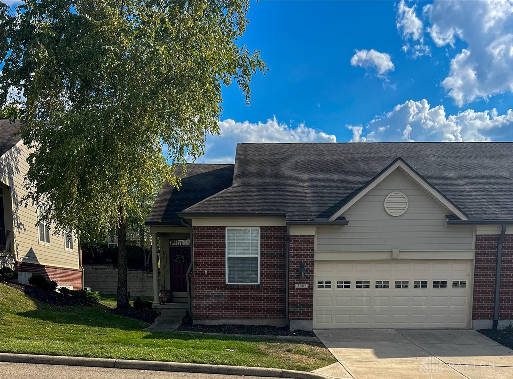 2563 Eagle View Drive, Dayton, Ohio image 1