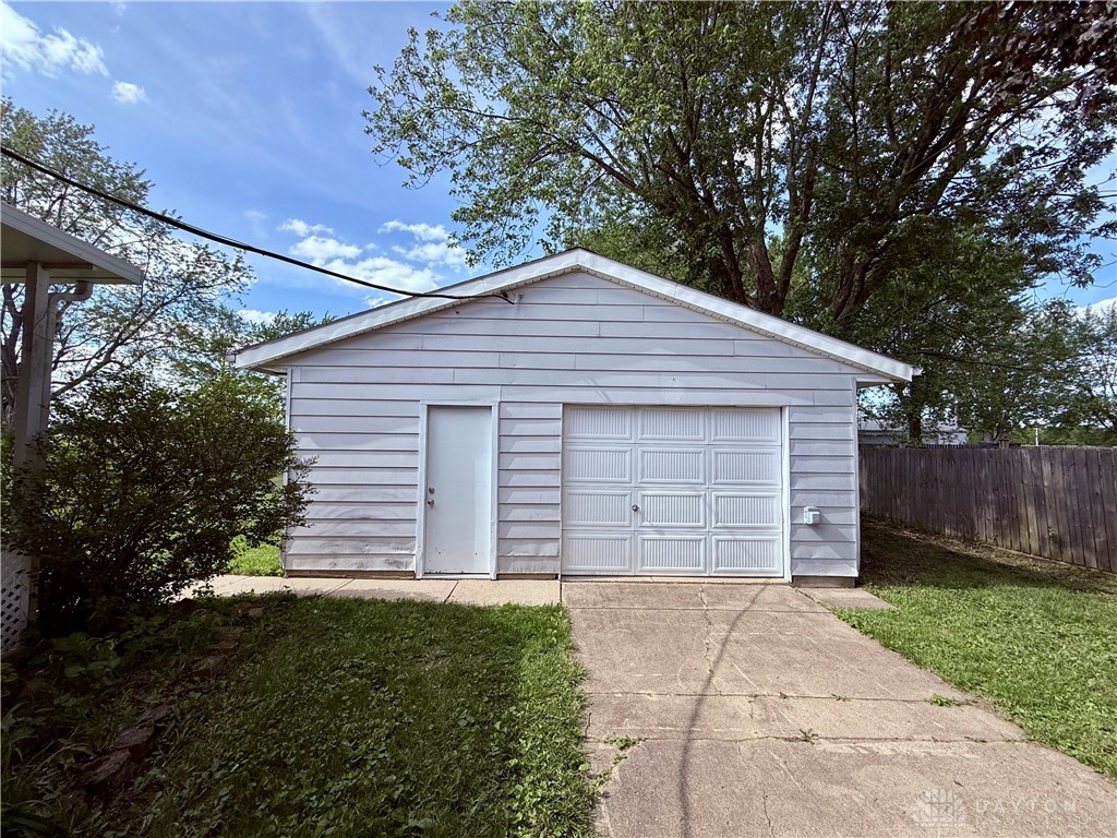 10601 Old Dayton Road, New Lebanon, Ohio image 24