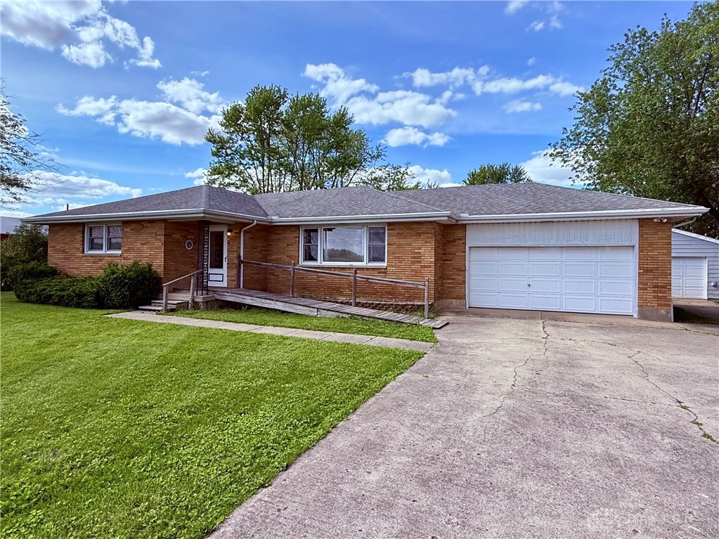 10601 Old Dayton Road, New Lebanon, Ohio image 1