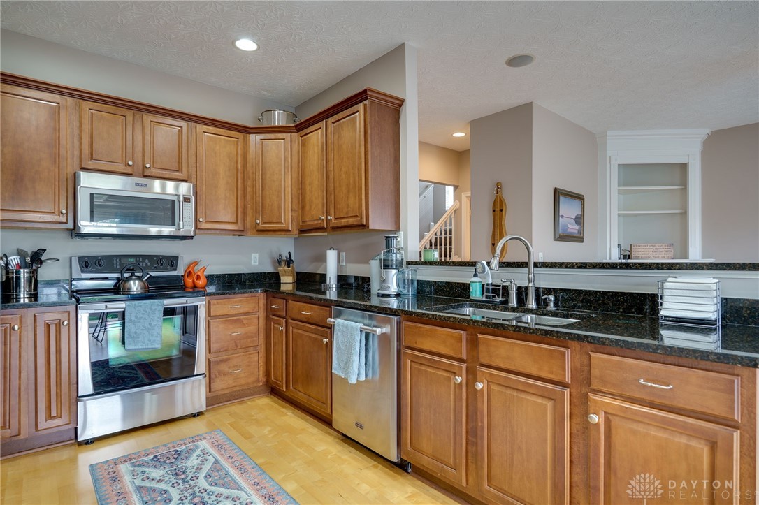 1668 Big Bear Drive, Dayton, Ohio image 15
