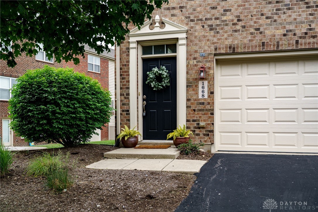 1668 Big Bear Drive, Dayton, Ohio image 2