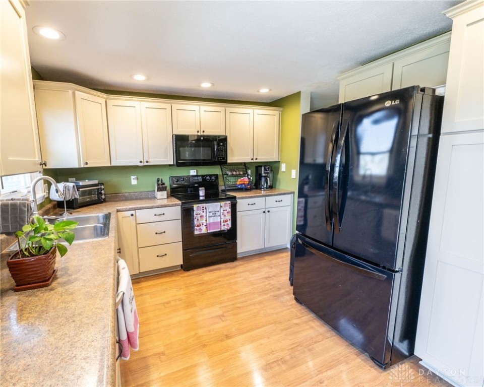 1351 Ronald Street, Vandalia, Ohio image 10