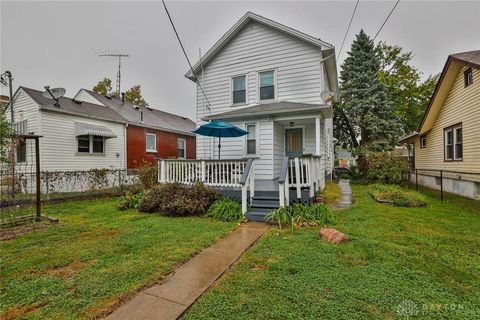Tiny photo for 525 Watervliet Avenue, Dayton, OH 45420 (MLS # 945118)