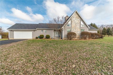 Photo of 7040 Frederick Pike, Dayton, OH 45414 (MLS # 948631)