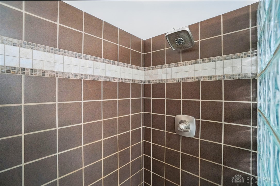 8765 Woolstone Court, Maineville, Ohio image 30