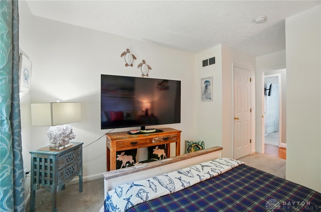 8765 Woolstone Court, Maineville, Ohio image 34