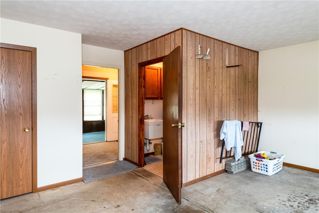 3079 Brixton Road, Springfield, Ohio image 24
