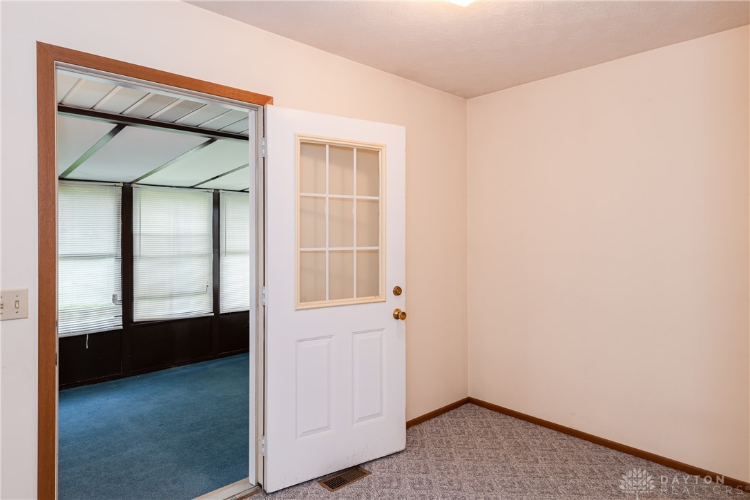 3079 Brixton Road, Springfield, Ohio image 26