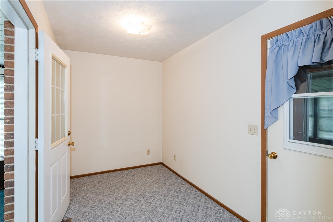 3079 Brixton Road, Springfield, Ohio image 21