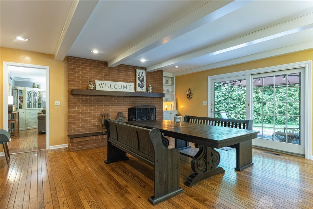 649 Murrell Drive, Kettering, Ohio image 12