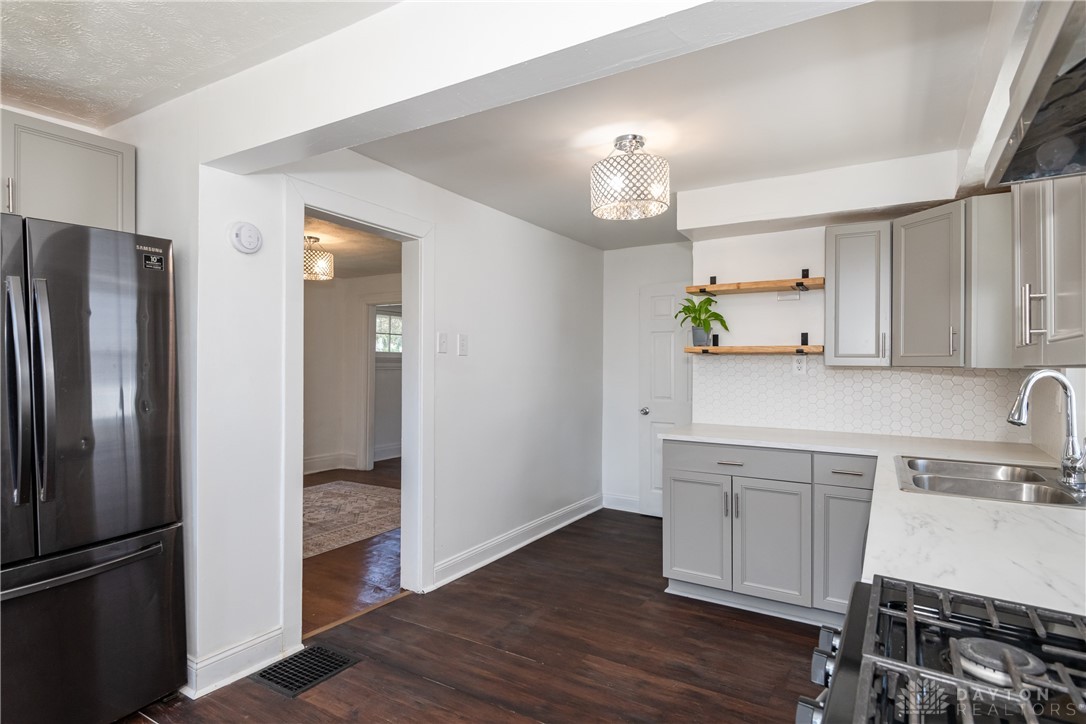 30 W Siebenthaler Ave, Dayton, Ohio image 13