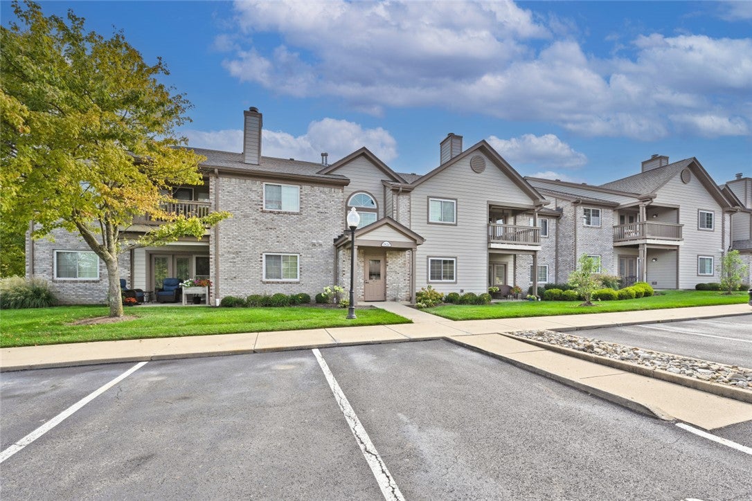 1820 Piper Lane 103