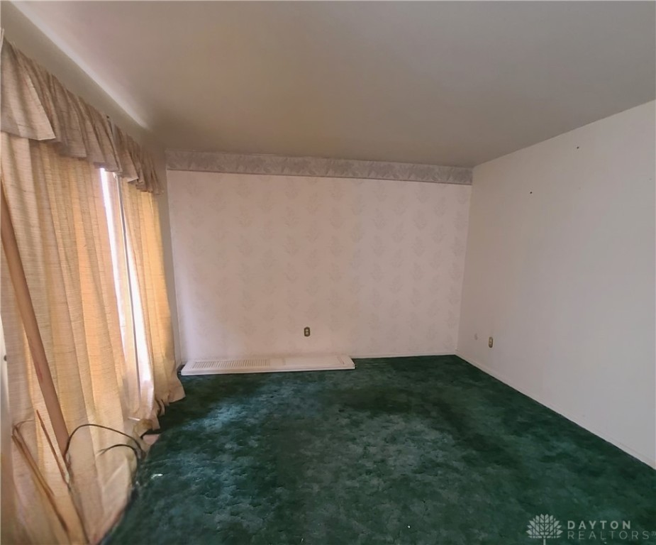 5003 Well Fleet Drive, Dayton, Ohio image 4