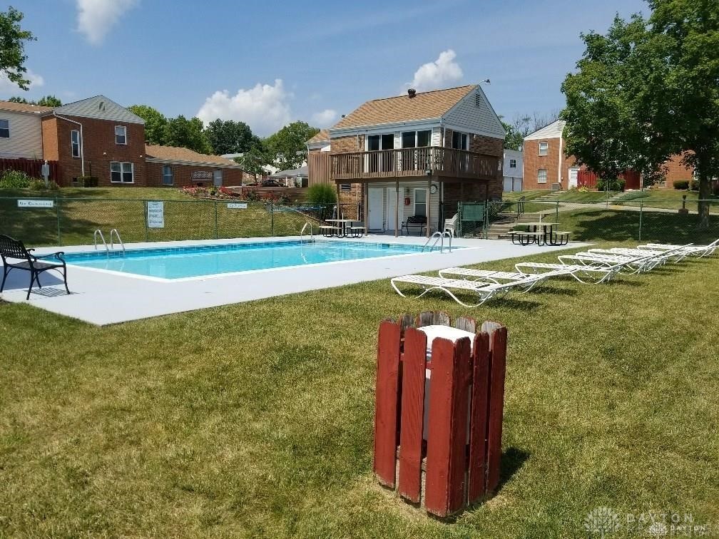 5003 Well Fleet Drive, Dayton, Ohio image 25