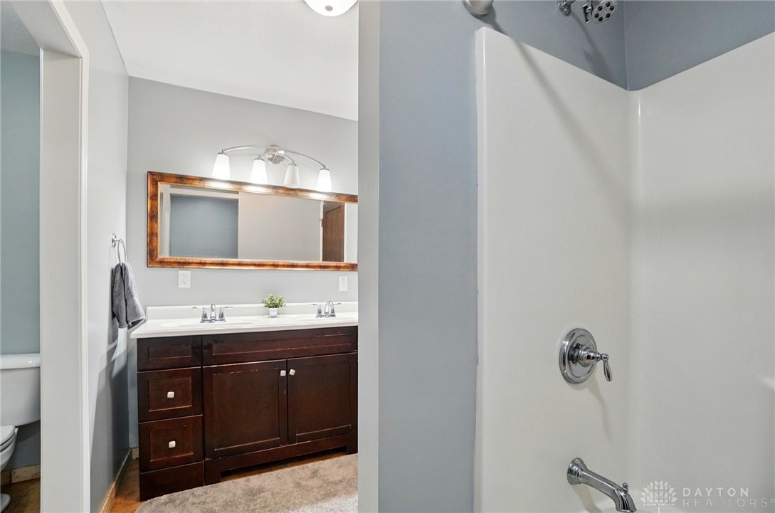 253 N Alpha Bellbrook Road, Beavercreek, Ohio image 32