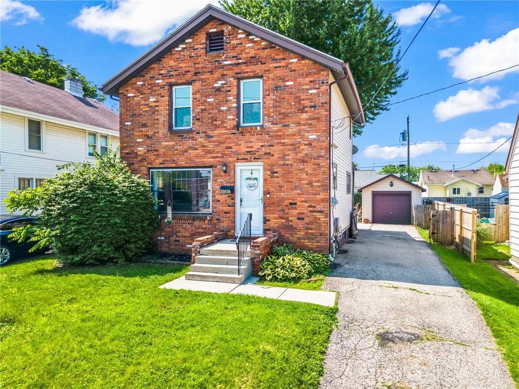 1707 Maiden Lane, Springfield, Ohio image 1