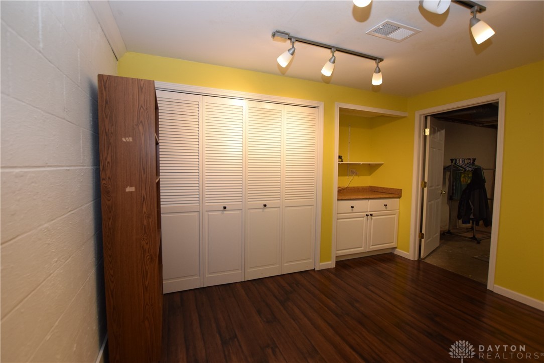 947 Old Farm Road, Urbana, Ohio image 39