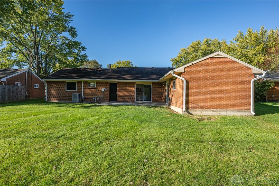 1231 Joyce Drive, Xenia, Ohio image 32