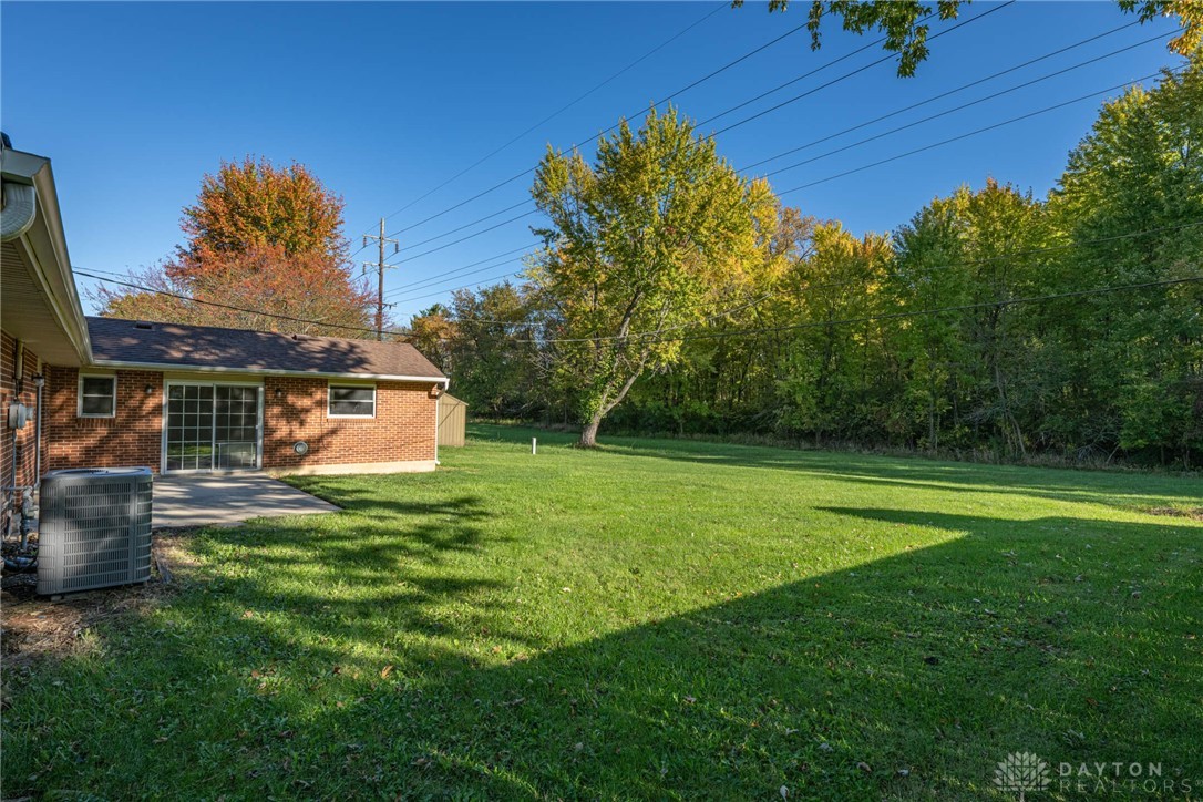 1231 Joyce Drive, Xenia, Ohio image 30