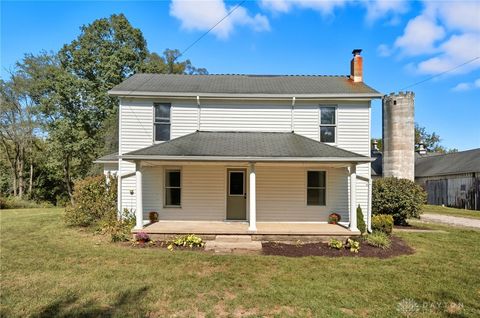 Photo of 2680 Somerville Road, Somerville, OH 45064 (MLS # 945274)